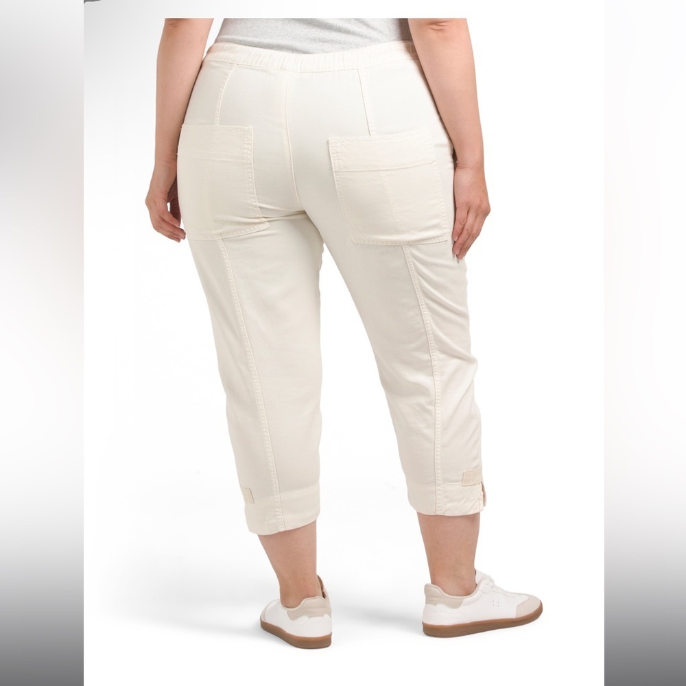 Women's Cream Cropped Pants - Picture 2 of 2